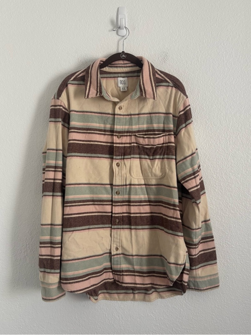 NWT BDG Urban Outfitters Size Medium Multicolor Flannel Button Down Shirt